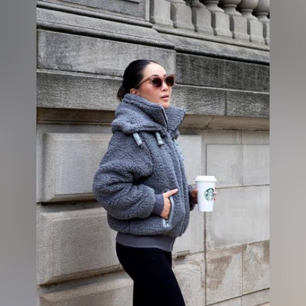 Popflex The Kinsley Bomber Jacket in Faux Sherpa - Grey - XL